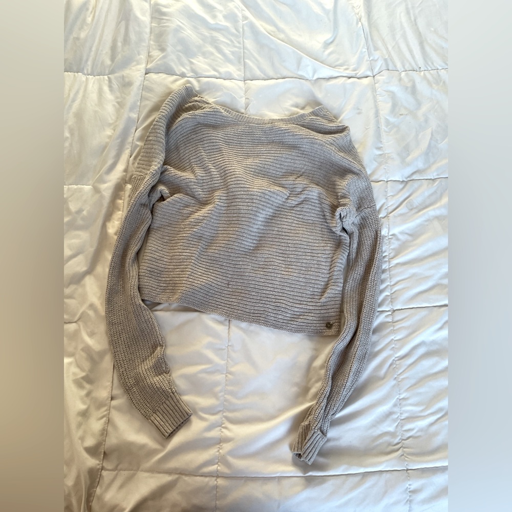 Women's sweater